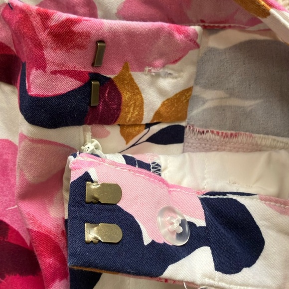 Floral Print Pants - Picture 4 of 9